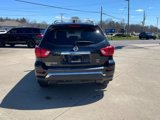 Used 2020 Nissan Pathfinder SL image 4
