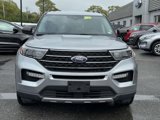 Used 2022 Ford Explorer XLT w/ Equipment Group 202A image 4