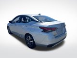 Used 2025 Nissan Versa SV image 3