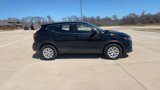 Used 2020 Nissan Rogue Sport S image 4