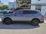 Used 2024 Volkswagen Tiguan SE image 4