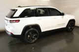 Used 2023 Jeep Grand Cherokee Limited w/ Black Appearance Package image 5