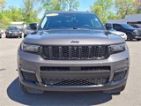 Certified 2022 Jeep Grand Cherokee L Limited w/ Luxury Tech Group II image 2