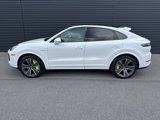 Certified 2023 Porsche Cayenne Turbo S image 2
