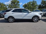 Used 2022 Chevrolet Equinox Premier image 2