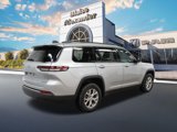 Used 2023 Jeep Grand Cherokee L Limited image 3