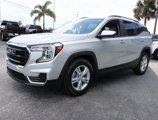 Certified 2022 GMC Terrain SLE w/ Driver Convenience Package image 4