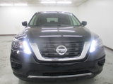 Used 2019 Nissan Pathfinder S image 2