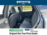 Used 2022 Ford Escape SE w/ SE Sport Appearance Package image 5