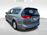 Used 2018 Chrysler Pacifica Touring-L image 6