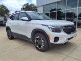 Used 2025 Kia Seltos EX image 2