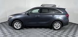 Used 2020 Kia Sorento LX w/ LX I4 Convenience Package image 5
