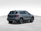 Used 2023 Volkswagen Taos SE image 4