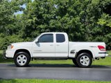 Used 2004 Toyota Tundra Limited w/ Towing Pkg image 3
