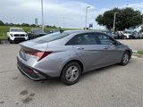 Used 2025 Hyundai Elantra SE image 3
