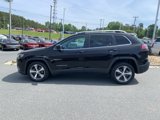 Used 2019 Jeep Cherokee Limited image 2