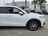 Used 2023 Honda HR-V EX-L image 2