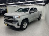Used 2020 Chevrolet Silverado 1500 LT w/ Trailering Package image 3