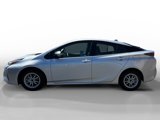 Used 2018 Toyota Prius Two image 2