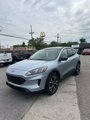 Used 2022 Ford Escape SE w/ SE Sport Appearance Package image 3