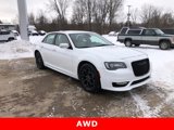 Used 2022 Chrysler 300 Touring L image 3