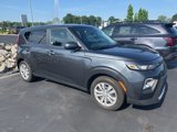 Used 2022 Kia Soul LX image 3