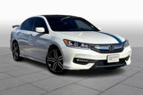 Used 2016 Honda Accord Sport image 2