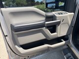 Used 2017 Ford F250 XLT w/ XLT Premium Package image 5