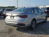 Used 2024 Volkswagen Jetta SE image 5