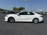 Used 2022 Toyota Camry LE image 5