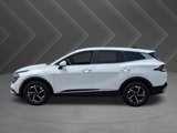 Used 2024 Kia Sportage LX image 2