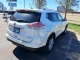 Used 2016 Nissan Rogue SV w/ SV Premium Package image 2
