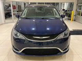 Used 2019 Chrysler Pacifica Touring-L Plus w/ Advanced Safetytec Group image 2