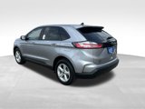 Used 2022 Ford Edge SE image 4
