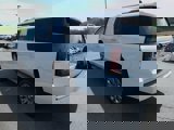 Used 2015 GMC Yukon XL Denali image 5