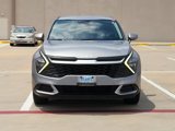 Used 2023 Kia Sportage LX image 2