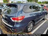 Used 2016 Nissan Pathfinder SL w/ SL Tech Package image 3