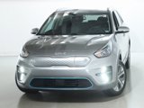 Used 2022 Kia Niro EX image 3
