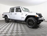 Used 2022 Jeep Gladiator Sport image 3