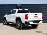 Used 2024 GMC Canyon Denali image 3