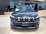 Used 2016 Jeep Cherokee Latitude image 2