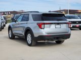 New 2025 Ford Explorer Active image 3