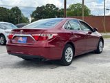 Used 2017 Toyota Camry LE image 3