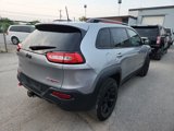 Used 2016 Jeep Cherokee Trailhawk image 3