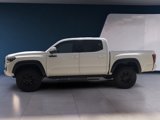 Used 2017 Toyota Tacoma TRD Pro image 2