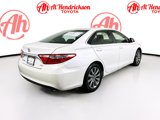 Used 2017 Toyota Camry XLE image 3