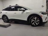 Certified 2023 Volkswagen ID.4 Pro image 4