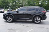 Used 2023 Nissan Rogue SV image 3
