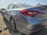 Used 2016 Hyundai Sonata SE image 2