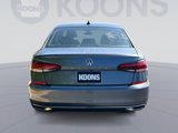 Used 2022 Volkswagen Passat 2.0T SE image 5